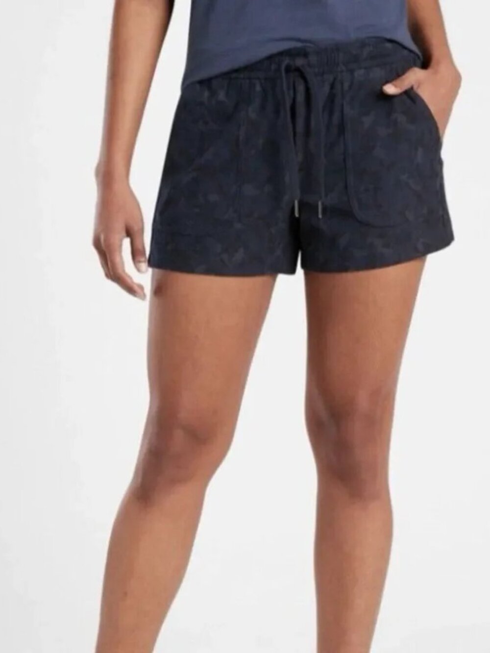 Athleta Farallon Camo Bermuda Short size 24 Navy